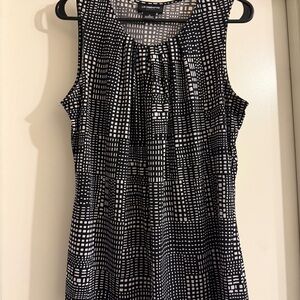 Women’s Liz Claiborne Career Black and White Patterned Blouse